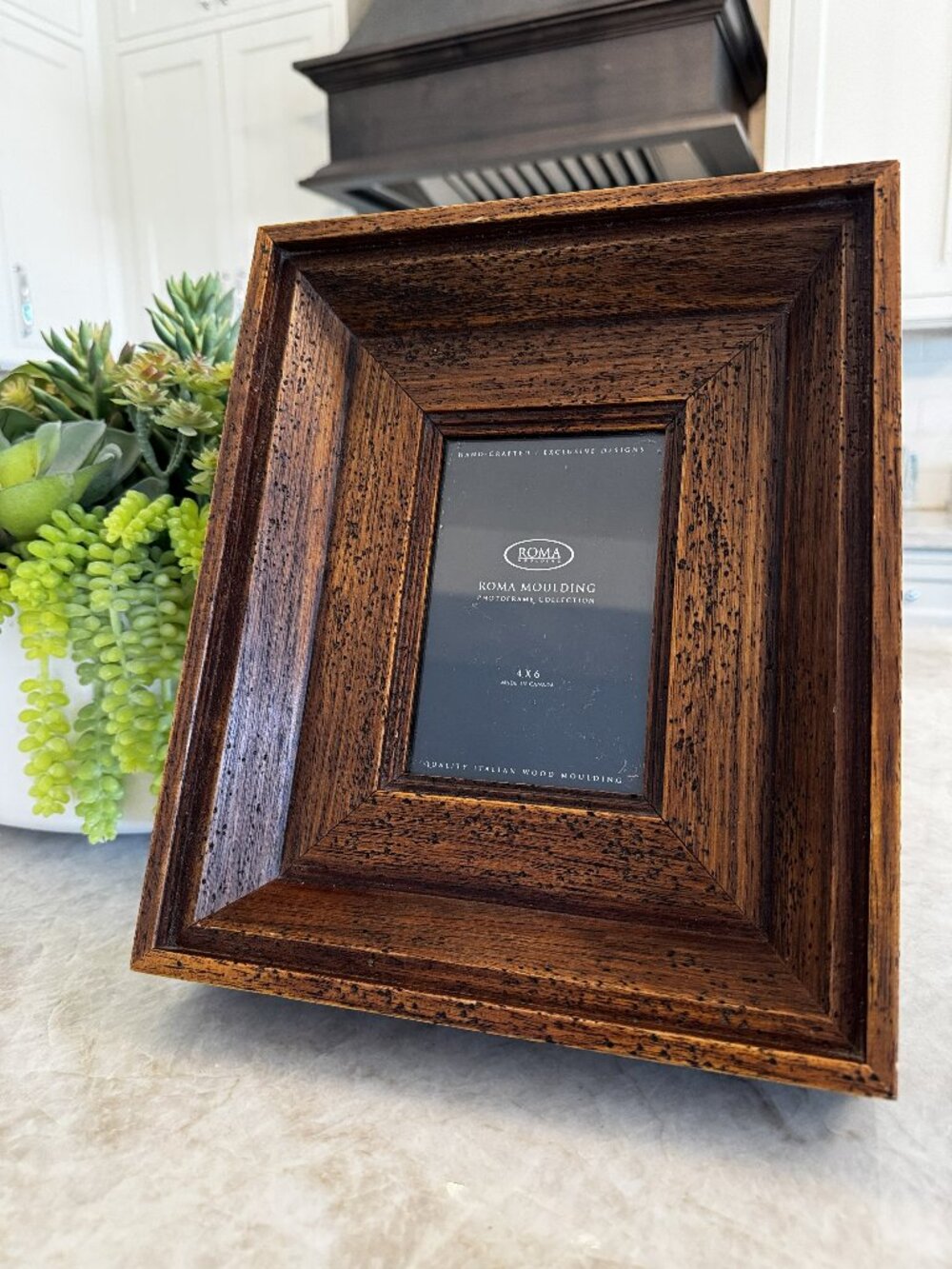 Roma Mouldings 9 3/4" X 11 3/4" Picture Frame